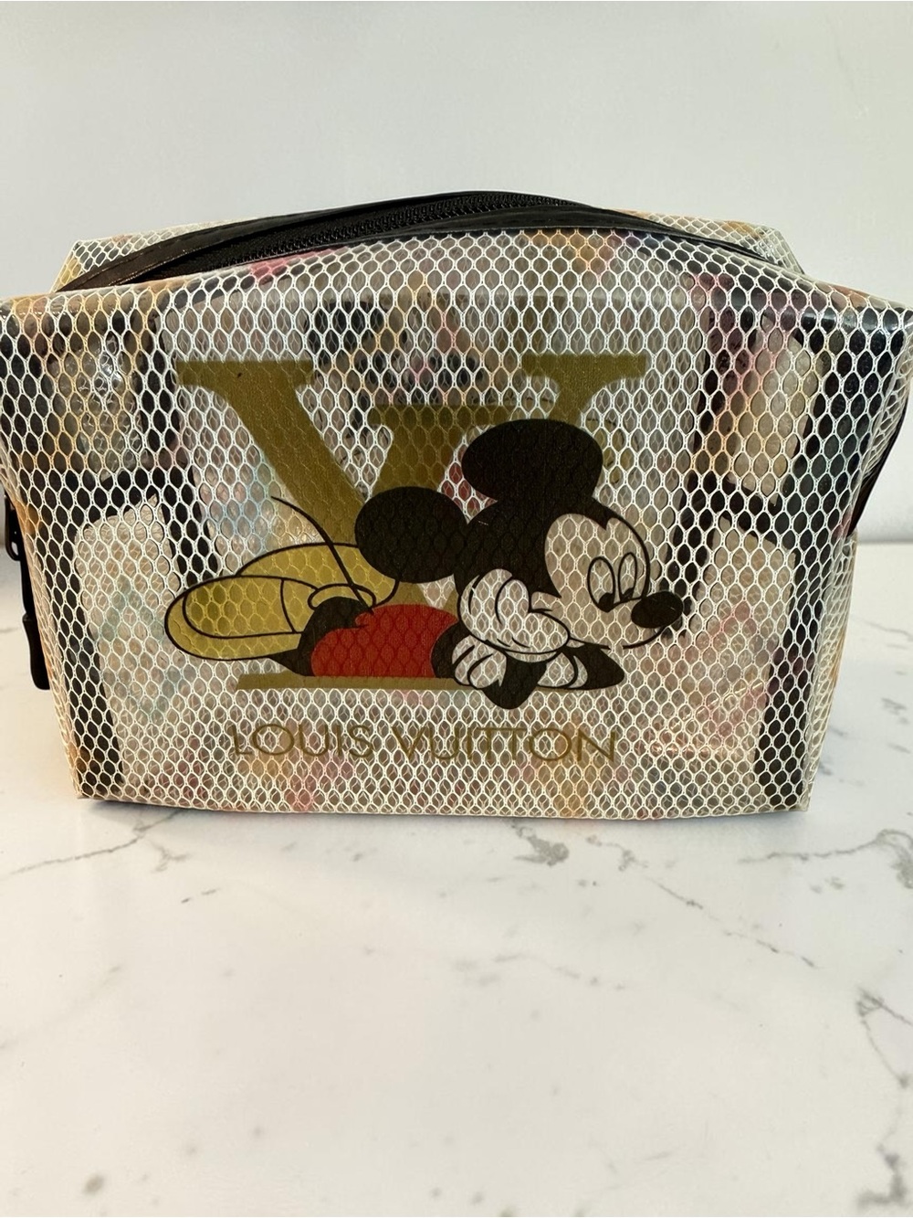 Source Unknown White Mesh Cosmetic Bag with Multicolor Cartoon Motif